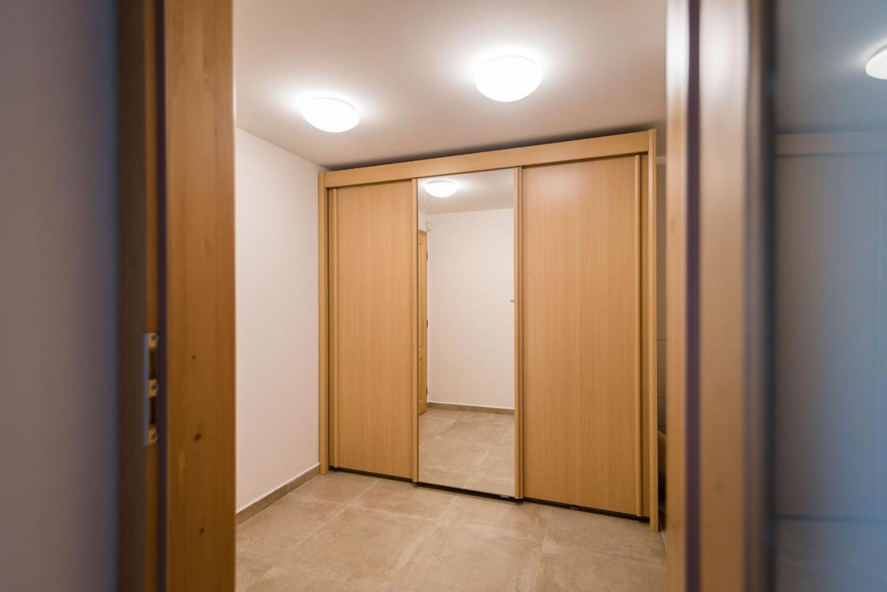 Ayni Apartman Semily Exteriér fotografie