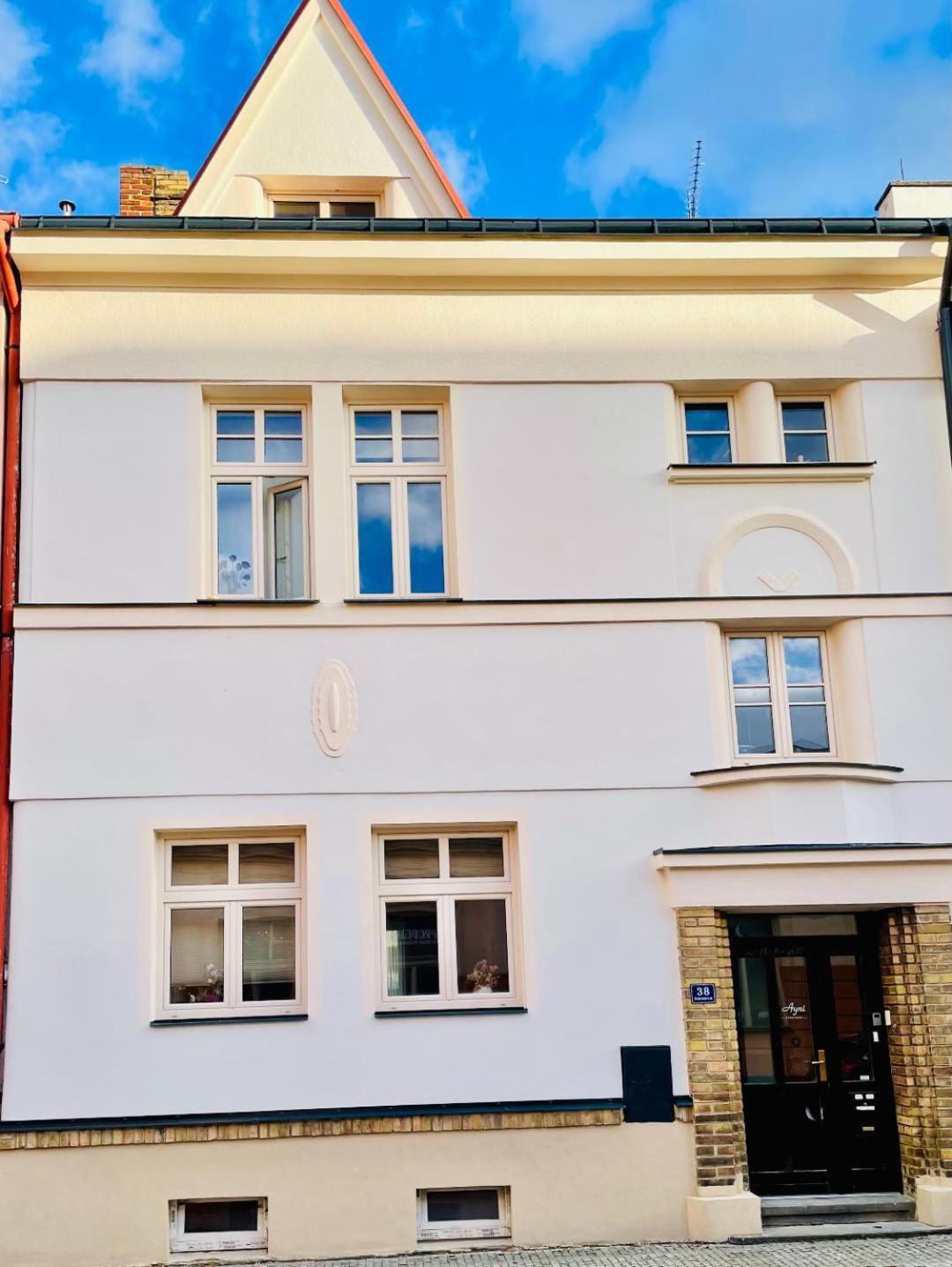 Ayni Apartman Semily Exteriér fotografie